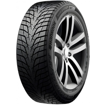 Hankook Winter i*cept IZ3 W636 215 50 R17 95H